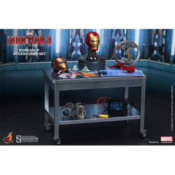 Iron Man 3 Workshop Accessories Iron Man Collectible Set